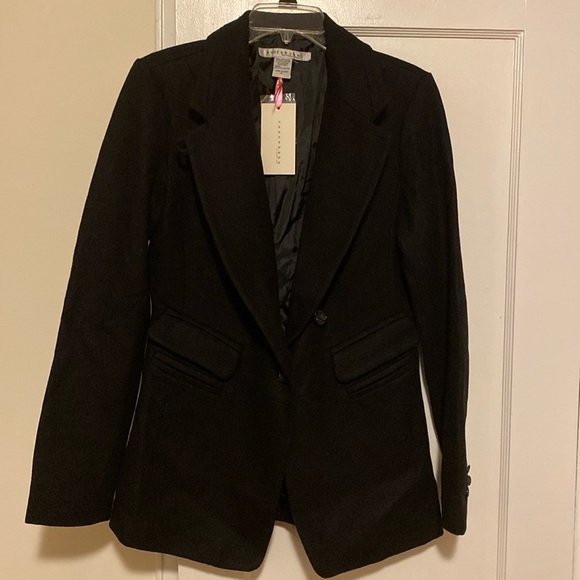 rezrekshn by Esther Chen Jackets & Blazers - NWT Rezrekshn by Esther Chen black pea coat size medium